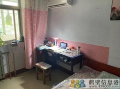 淇濱中學(xué)附近求合租，學(xué)生上學(xué)住方便